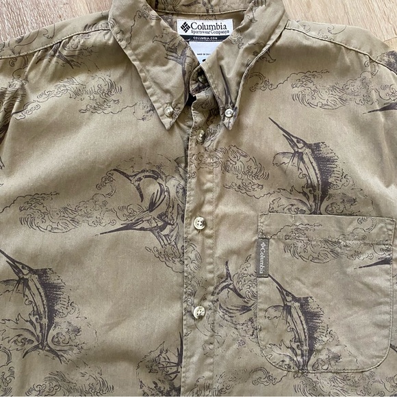 Columbia swordfish buttoned up shirt - Picture 6 of 6